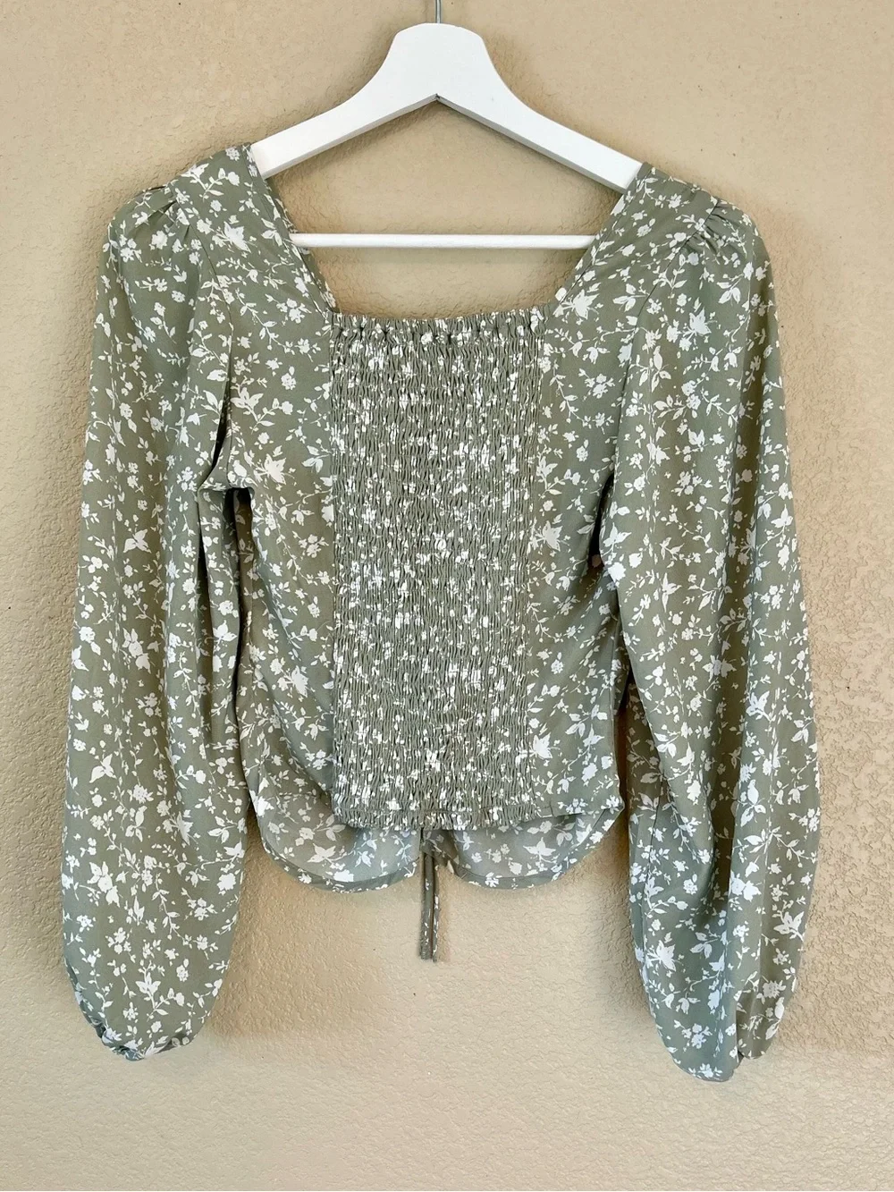 Abercrombie and Fitch Floral Sage Milkmaid Top XXS Ruched Cottagecore Fairy